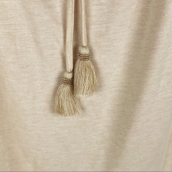 NWT Adrianna Papell Tie Neck Embroidered Top - Picture 4 of 5